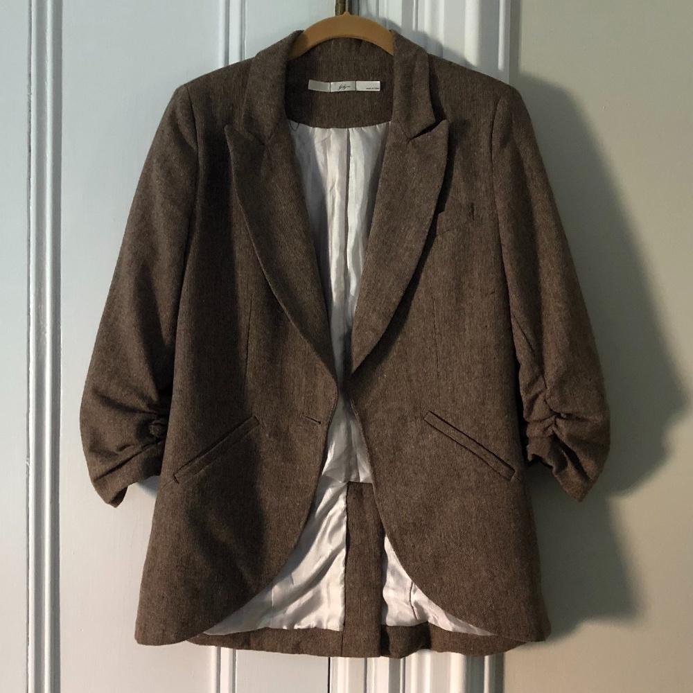 Gibson Ruched Sleeve Tweed Stretch Knit Blazer